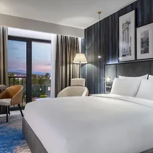 https://radisson-hotel-izmir-aliaga.hotelsofizmir.com